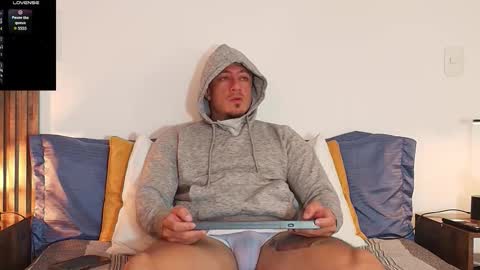 Snapshot of ryamcoast chatting on 8, 2, 2026 Sr Coast online show from 8, 2, 2026