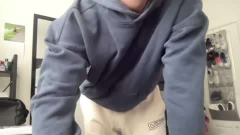 Snapshot of ryan287747 chatting on 4, 11, 2025 ryan online show from 4, 11, 2025