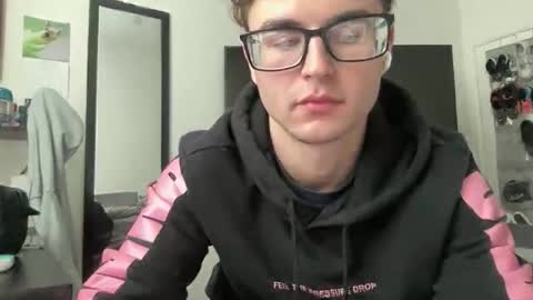 Snapshot of ryan287747 chatting on 21, 11, 2025 ryan online show from 21, 11, 2025