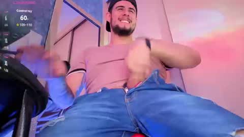 Snapshot of ryan_evanns chatting on 19, 9, 2025 R Y A N online show from 19, 9, 2025