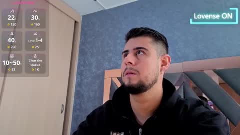 Snapshot of ryan_evanns chatting on 13, 10, 2025 R Y A N online show from 13, 10, 2025