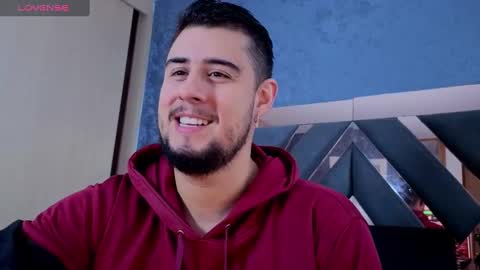 Snapshot of ryan_evanns chatting on 20, 10, 2025 R Y A N online show from 20, 10, 2025