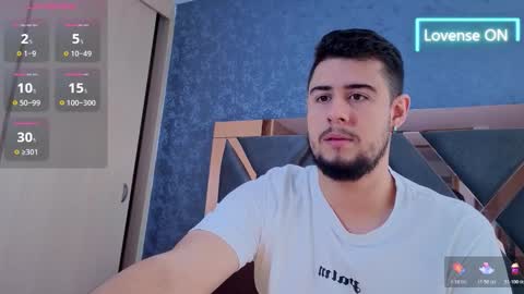 Snapshot of ryan_evanns chatting on 21, 10, 2025 R Y A N online show from 21, 10, 2025