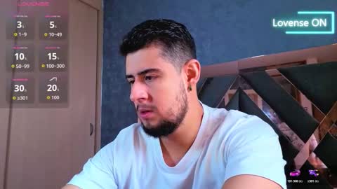 Snapshot of ryan_evanns chatting on 2, 11, 2025 R Y A N online show from 2, 11, 2025