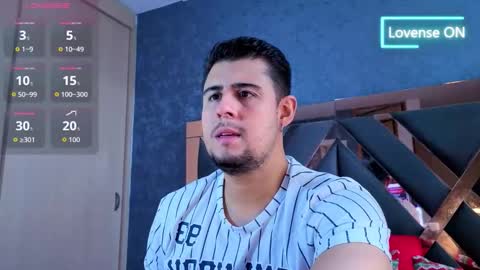 Snapshot of ryan_evanns chatting on 23, 11, 2025 R Y A N online show from 23, 11, 2025