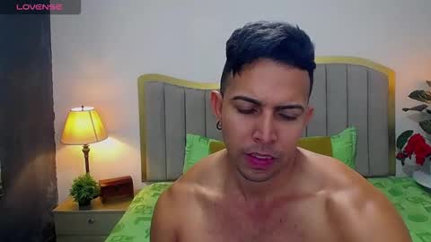 Snapshot of ryan_nesson chatting on 19, 9, 2025 Ryan online show from 19, 9, 2025