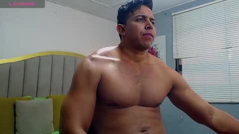 Snapshot of ryan_nesson chatting on 30, 9, 2025 Ryan online show from 30, 9, 2025