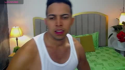 Snapshot of ryan_nesson chatting on 13, 10, 2025 Ryan online show from 13, 10, 2025