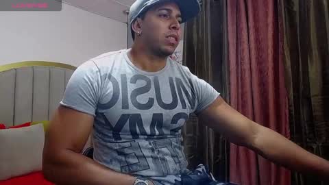 Snapshot of ryan_nesson chatting on 8, 11, 2025 Ryan online show from 8, 11, 2025