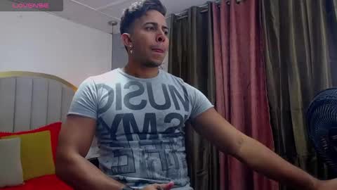 Snapshot of ryan_nesson chatting on 16, 11, 2025 Ryan online show from 16, 11, 2025