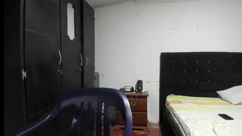 ryan_xc1 online show from 12, 11, 2025