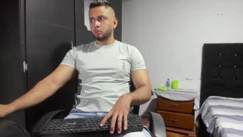 Snapshot of ryan_xc1 chatting on 14, 7, 2026 ryan_xc1 online show from 14, 7, 2026