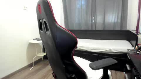 Snapshot of ryandusk chatting on 5, 3, 2025 Andrew C. online show from 5, 3, 2025