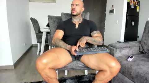 Snapshot of ryanjhonston chatting on 9, 6, 2026 Ryan online show from 9, 6, 2026