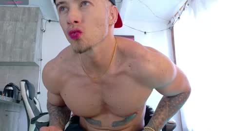 Ryan Blue ig ryannblue online show from 14, 9, 2025