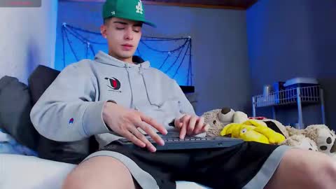 Ryannhill  online show from 15, 1, 2026