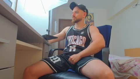 Snapshot of ryanstone_ chatting on 17, 6, 2026 Ryanstone online show from 17, 6, 2026