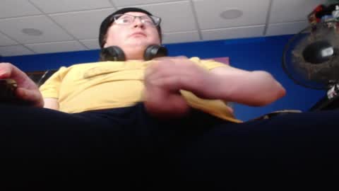 Dennis online show from 12, 4, 2026