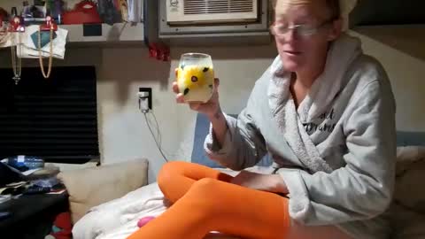 Snapshot of rytracey2024 chatting on 15, 12, 2025 RyTracey2024 online show from 15, 12, 2025