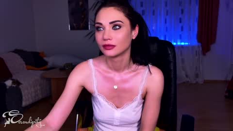 Snapshot of s3r3ndipity chatting on 5, 2, 2025 Y      online show from 5, 2, 2025