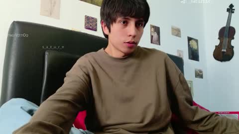 Snapshot of s_a_t_u_r_n chatting on 30, 4, 2026 ST online show from 30, 4, 2026