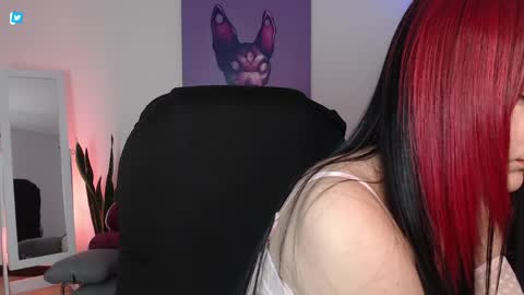  Lilith  independent model online show from 9, 4, 2026