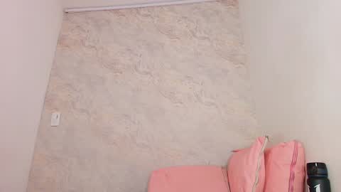 s_sofia_ online show from 23, 1, 2025