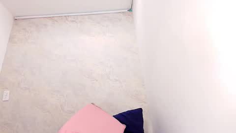 s_sofia_ online show from 9, 2, 2025