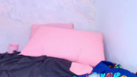 s_sofia_ online show from 26, 2, 2025