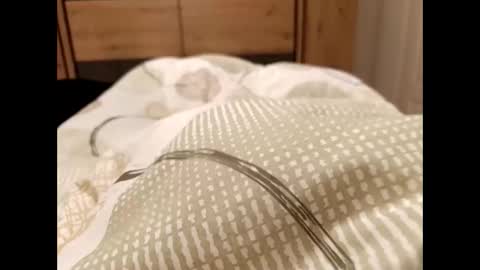 Snapshot of s_xp__ chatting on 17, 12, 2025 s_xp__ online show from 17, 12, 2025