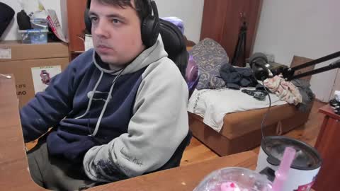 1141323  my Lord Mister Max   moms treasure online show from 23, 12, 2024