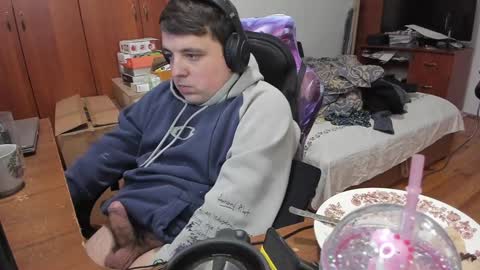 1141323  my Lord Mister Max   moms treasure online show from 6, 1, 2025