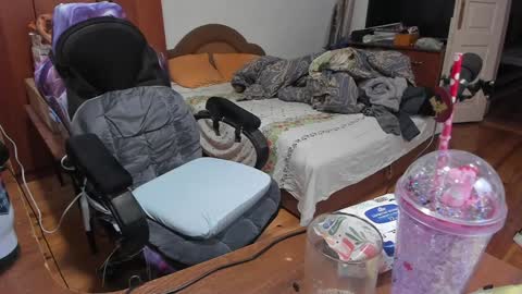 1141323  my Lord Mister Max   moms treasure online show from 24, 1, 2025