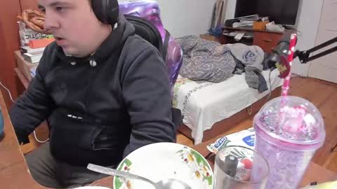 1141323  my Lord Mister Max   moms treasure online show from 26, 1, 2025