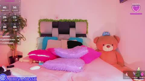 Snapshot of sabrina_mossi chatting on 1, 1, 2025 Sabrina Mossii online show from 1, 1, 2025