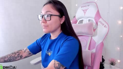 GMT7TueWedThuFriSatSun 0100am-0700am online show from 19, 2, 2026