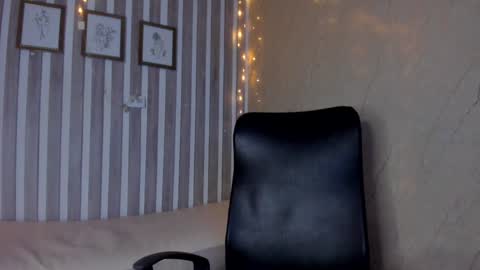 mariana  online show from 6, 2, 2025