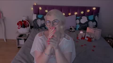 Sabrina MacMarren online show from 14, 2, 2025