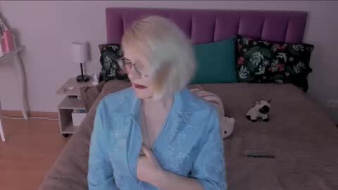 Sabrina MacMarren online show from 27, 2, 2025