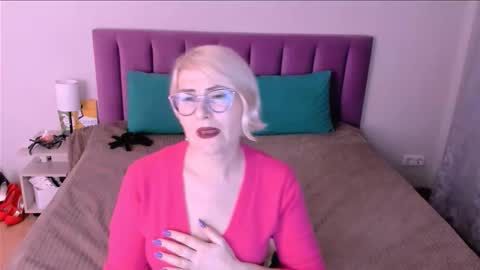 Sabrina MacMarren online show from 29, 10, 2025