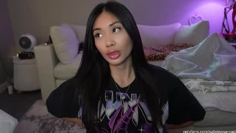 Sabrina online show from 25, 10, 2025