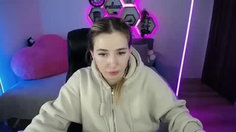 Sabrina Violet online show from 4, 2, 2026