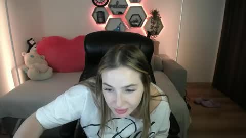 Sabrina Violet online show from 14, 7, 2026