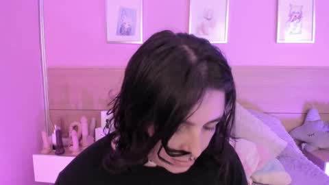 Ig  online show from 28, 2, 2025