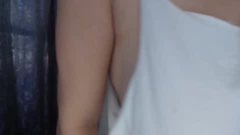 Snapshot of sacrletardiente chatting on 4, 4, 2026 sacrletardiente online show from 4, 4, 2026