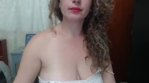 Snapshot of sacrletardiente chatting on 18, 4, 2026 sacrletardiente online show from 18, 4, 2026