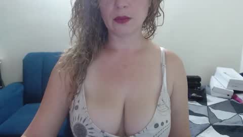 Snapshot of sacrletardiente chatting on 19, 5, 2026 sacrletardiente online show from 19, 5, 2026
