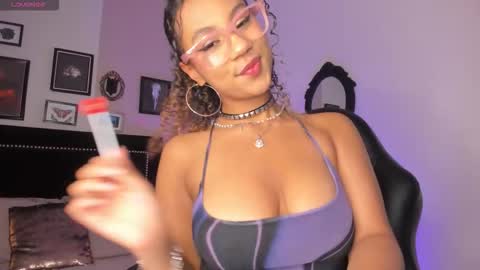 Sophie online show from 18, 12, 2025