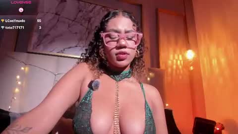 Snapshot of sade_jackson1 chatting on 23, 6, 2026 Sophie online show from 23, 6, 2026