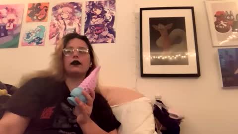 Snapshot of sadgirlsocial chatting on 6, 11, 2025 sweet angel baby online show from 6, 11, 2025